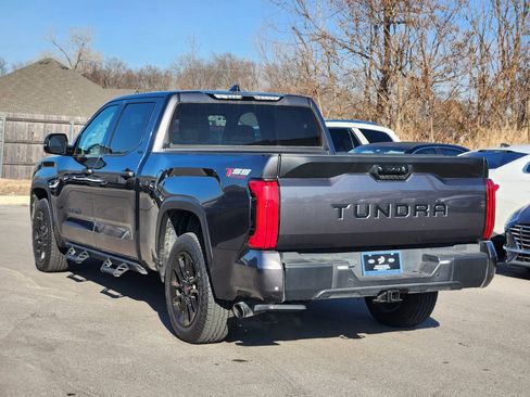 Used 2023 Toyota Tundra SR5 w/ SR5 Convenience Package image 4