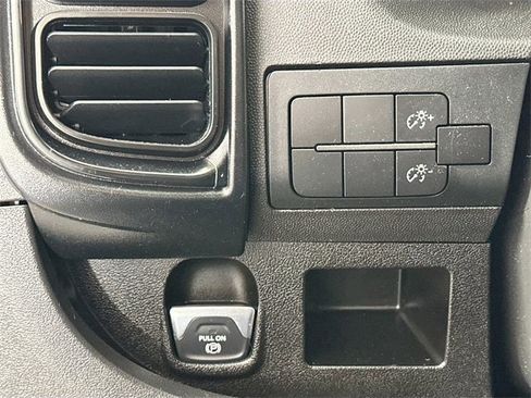Used 2023 RAM ProMaster 2500 image 19