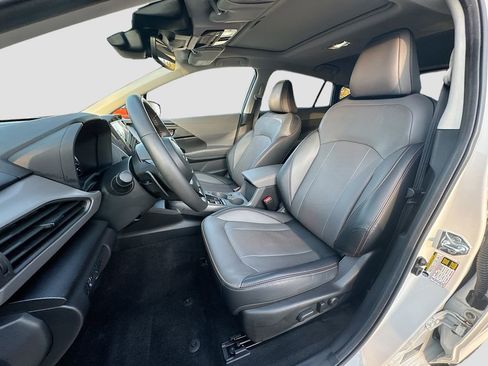 Used 2025 Subaru Crosstrek 2.5i Limited w/ Crosstrek Mirror Package image 28