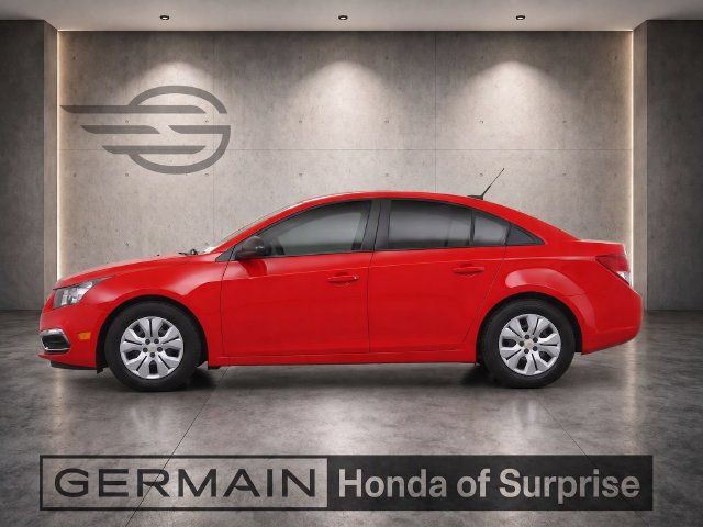 Used 2015 Chevrolet Cruze LS FWD image 3