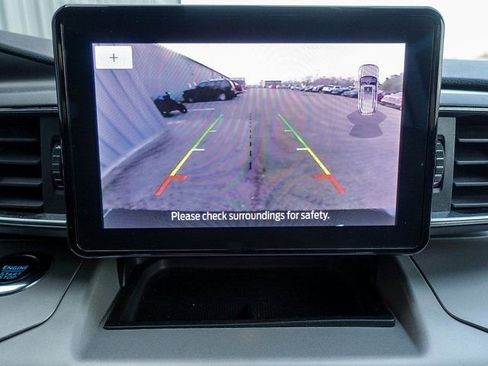 Used 2023 Ford Explorer XLT w/ Equipment Group 202A image 19