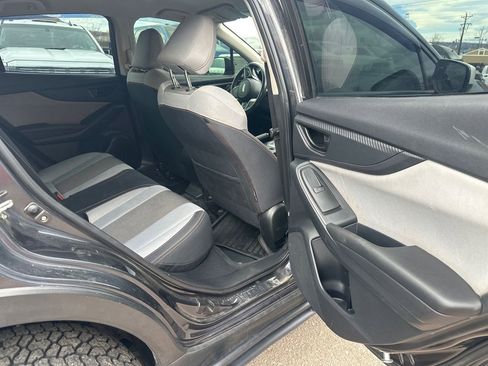 Used 2018 Subaru Crosstrek 2.0i Premium image 13