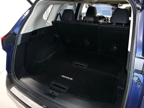 Certified 2023 Nissan Rogue Platinum w/ Platinum Premium Package AWD/4WD image 15