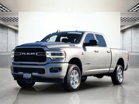 Used 2022 RAM 2500 Big Horn w/ Level C Equiment Group AWD/4WD image 10