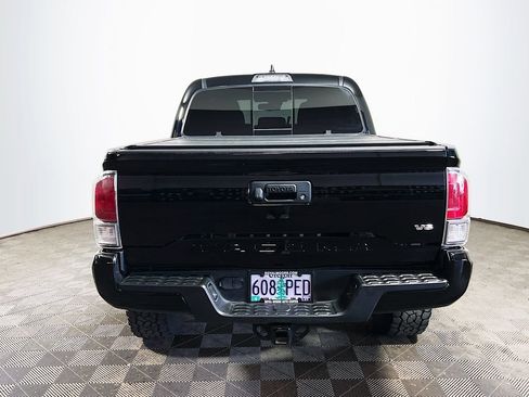 Certified 2023 Toyota Tacoma TRD Sport AWD/4WD image 7