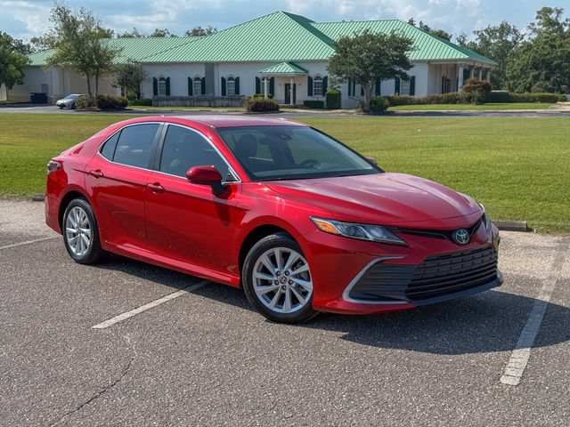 Used 2024 Toyota Camry LE FWD image 1