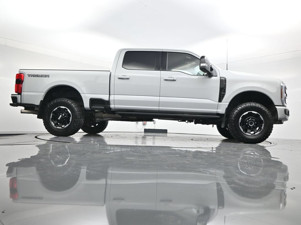Used 2026 Ford F250 Lariat w/ Tremor Off-Road Package AWD/4WD image 50