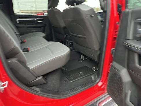 Used 2024 RAM 2500 Big Horn w/ Bed Utility Group image 20