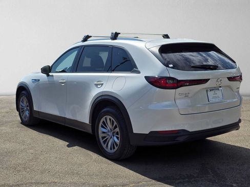 Used 2024 MAZDA CX-90 Plug-In Hybrid w/ Preferred AWD/4WD image 5