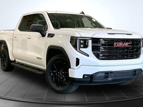 Used 2025 GMC Sierra 1500 Elevation AWD/4WD image 12
