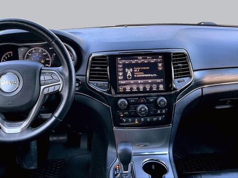 Used 2021 Jeep Grand Cherokee Limited RWD image 7