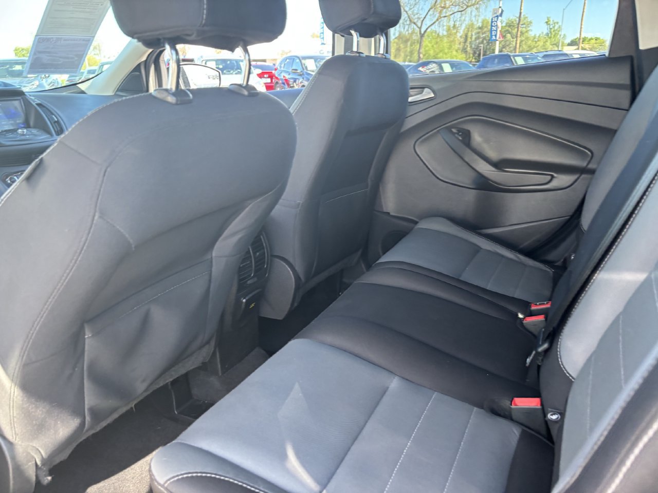 Used 2015 Ford Escape SE w/ Equipment Group 201A AWD/4WD image 15