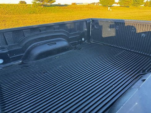 Used 2024 RAM 2500 Big Horn image 19