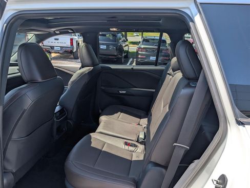 Certified 2025 Lexus TX 350 AWD w/ Technology Package image 16