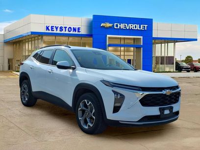 Used 2025 Chevrolet Trax LT