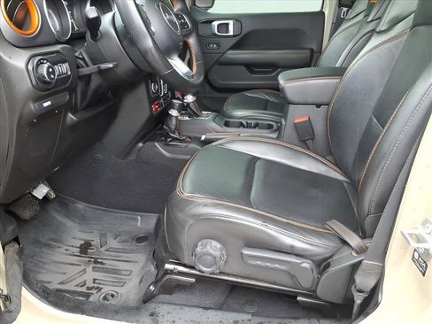 Used 2022 Jeep Gladiator Mojave w/ Trailer Tow Package image 9