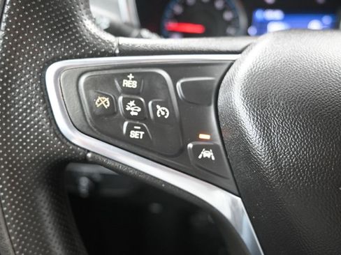 Used 2020 Chevrolet Equinox LT image 25