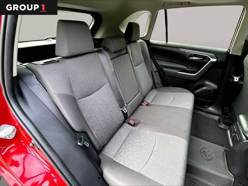 Used 2022 Toyota RAV4 XLE w/ Convenience Package AWD/4WD image 20