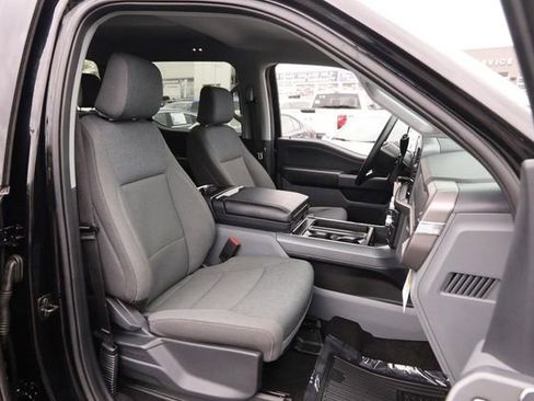 Used 2025 Ford F150 XLT w/ Equipment Group 301A Standard image 27