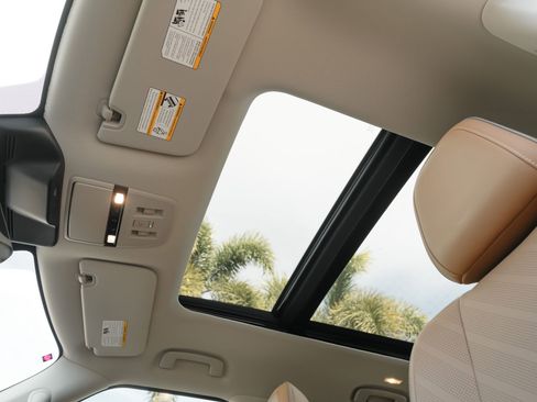 Certified 2026 INFINITI QX80 Luxe w/ Cargo Package AWD/4WD image 20