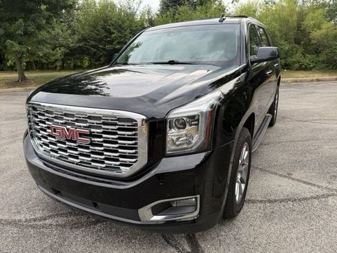 Used 2019 GMC Yukon Denali w/ Open Road Package AWD/4WD image 2