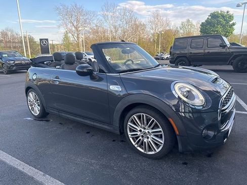 Used 2017 MINI Cooper S image 4