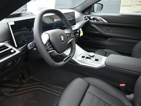 New 2026 BMW 430i Coupe w/ Premium Package image 18