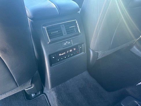 Used 2025 MAZDA CX-70 Plug-In Hybrid w/ Premium Plus image 27