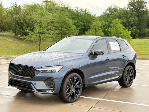 New 2026 Volvo XC60 B5 Ultra w/ Protection Package Premier image 3