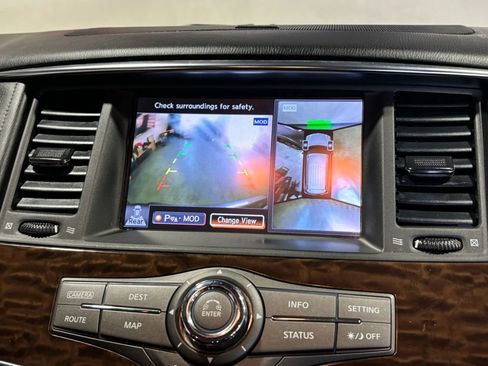 Used 2017 Nissan Armada SL image 29