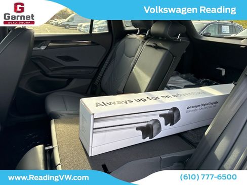 New 2026 Volkswagen Tiguan SE R-Line image 13