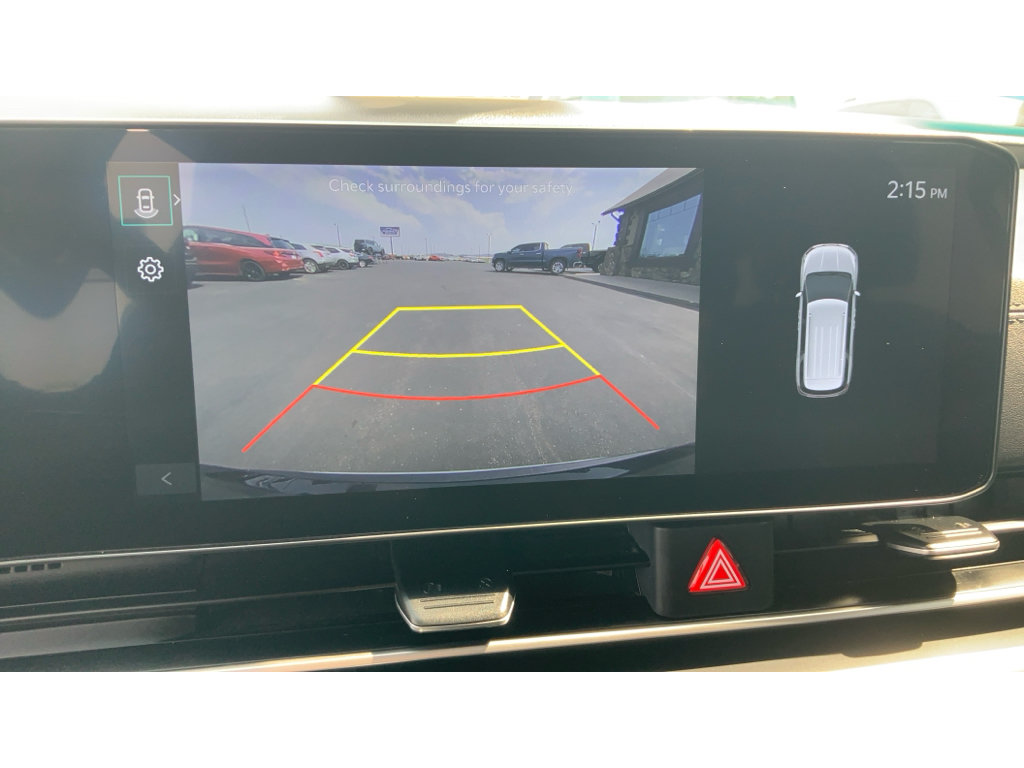 Used 2025 Kia Carnival FWD image 14