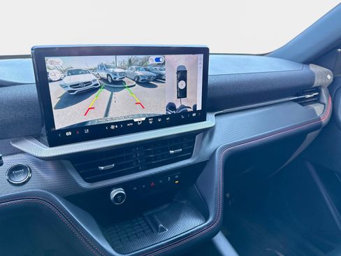 Used 2025 Ford Explorer ST-Line w/ Premium Package image 30