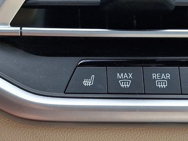 Used 2021 BMW X5 sDrive40i w/ Convenience Package RWD image 23