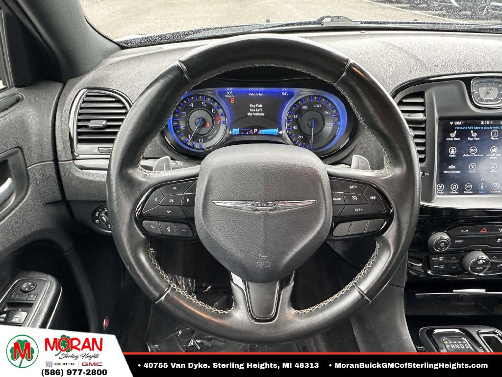 Used 2017 Chrysler 300 S RWD image 14