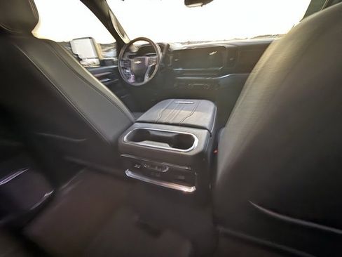 Certified 2024 Chevrolet Silverado 3500 High Country w/ Technology Package image 15