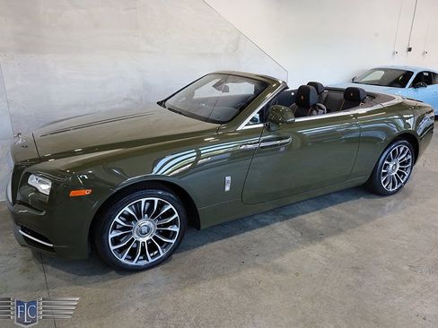 Used 2021 Rolls-Royce Dawn RWD image 52