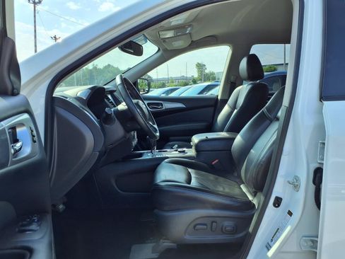 Used 2019 Nissan Pathfinder SL AWD/4WD image 22