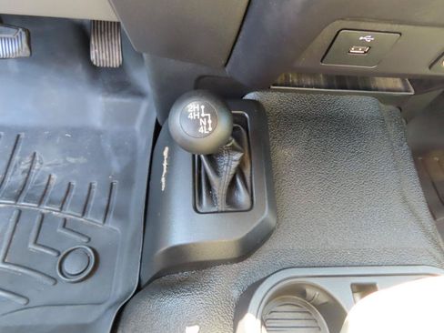 Used 2019 Ford F450 XL w/ Power Equipment Group AWD/4WD image 32