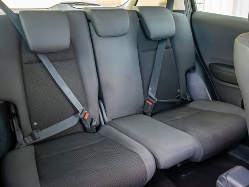 Used 2019 Honda HR-V LX image 31