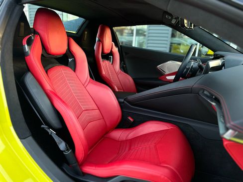 Used 2023 Chevrolet Corvette Stingray Premium Conv w/ Z51 Performance Package image 10