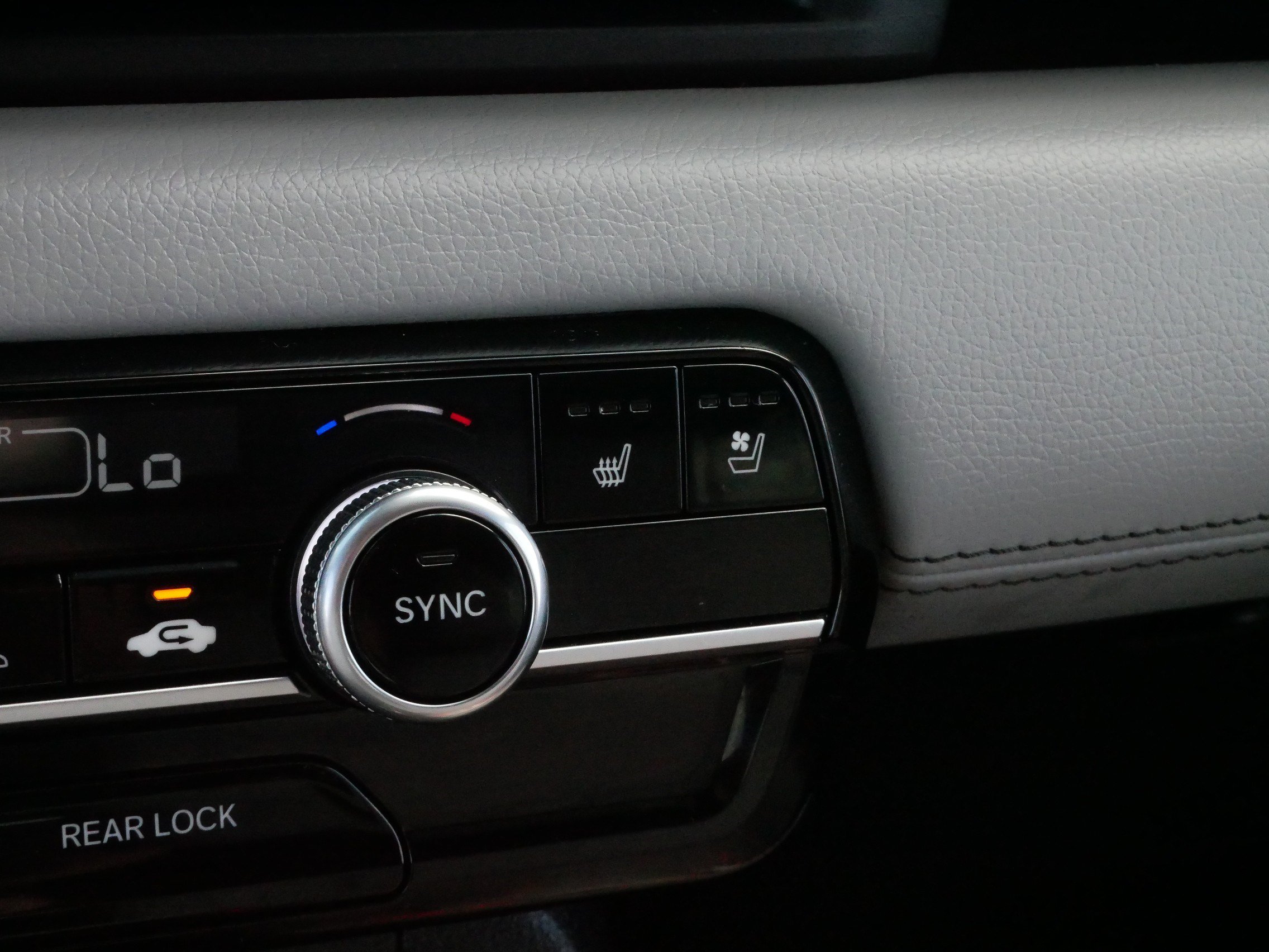 Certified 2023 Honda Pilot Elite image 31