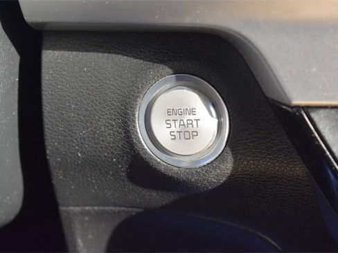 Used 2020 Kia Telluride LX image 27