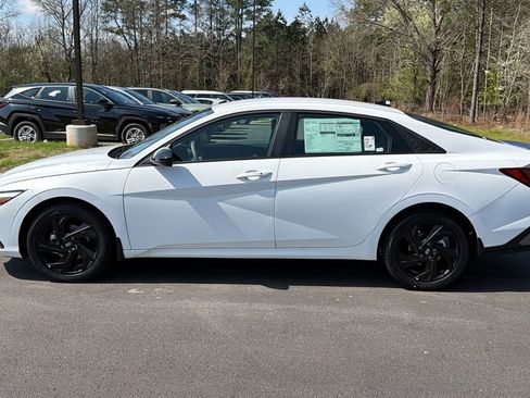 New 2026 Hyundai Elantra Sport FWD image 9