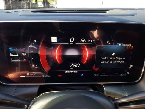 Used 2024 Mercedes-Benz GLC 43 AMG 4MATIC image 29