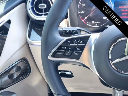 Certified 2026 Mercedes-Benz GLC 300 image 29