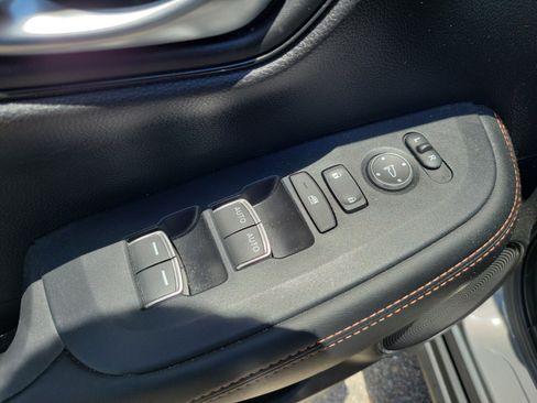 Used 2024 Honda HR-V Sport image 20