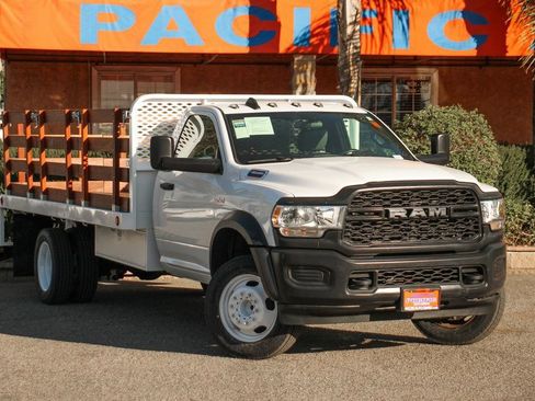 Used 2021 RAM 4500 Tradesman RWD image 2