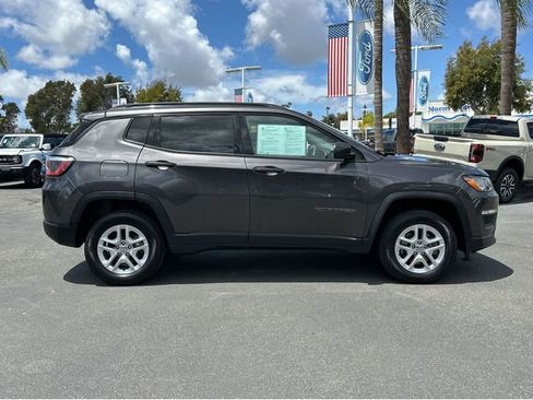 Used 2018 Jeep Compass Sport w/ Tech Group AWD/4WD image 41