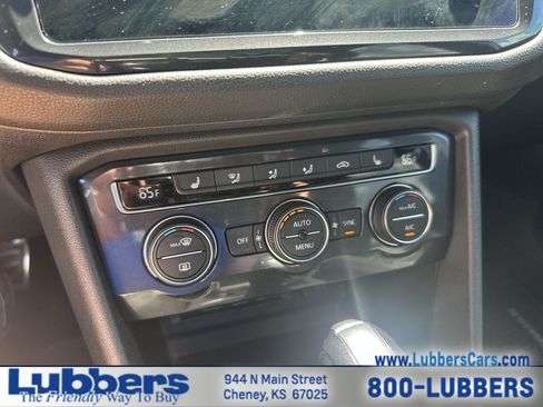Used 2019 Volkswagen Tiguan SEL Premium R-Line FWD image 18